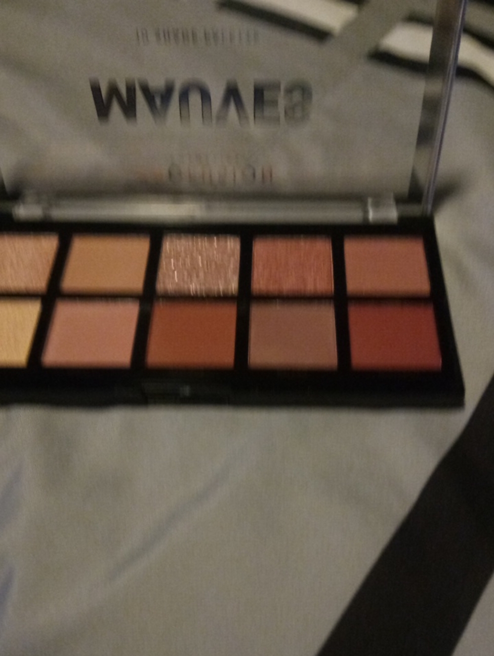 Profusion Cosmetics Warm Rose & Bronze Eyeshadow Palette